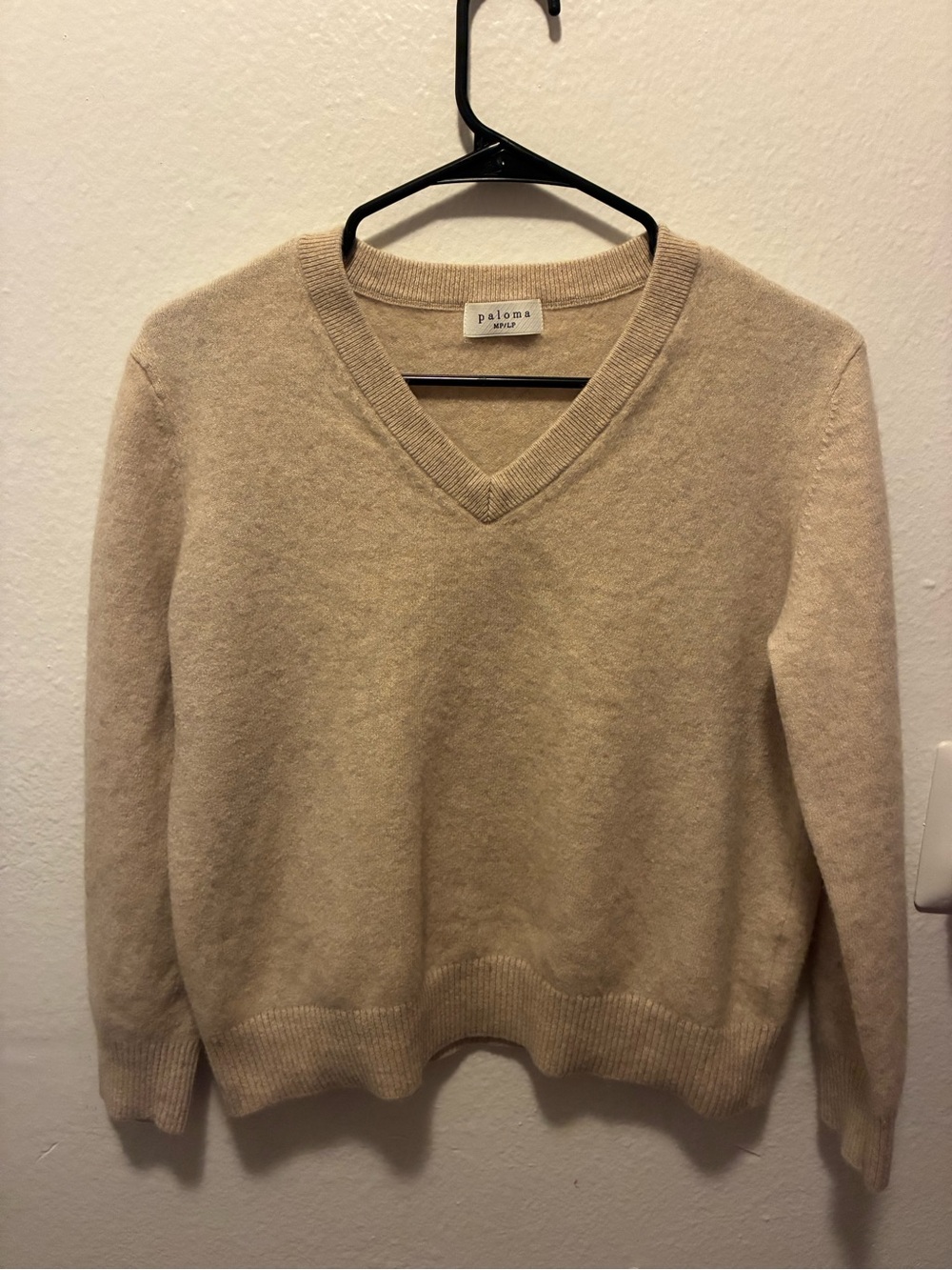 Paloma by Short Story 100% Cashmere V-Neck Sweater